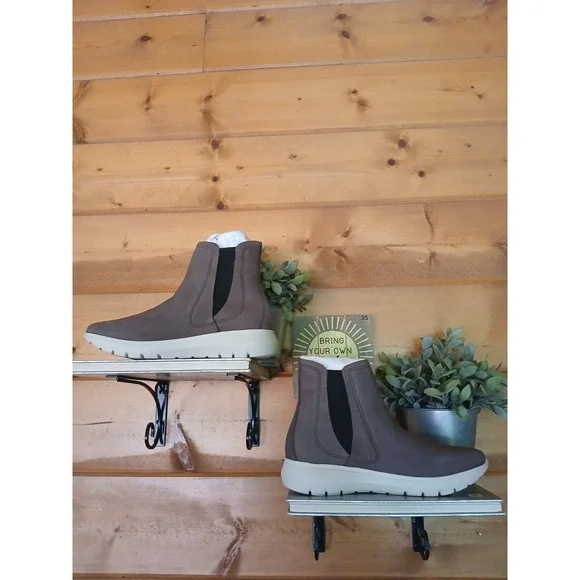 Brothers United Women's Connecticut Leather Sneaker Boots Taupe Suede Size 8 - Picture 4 of 10